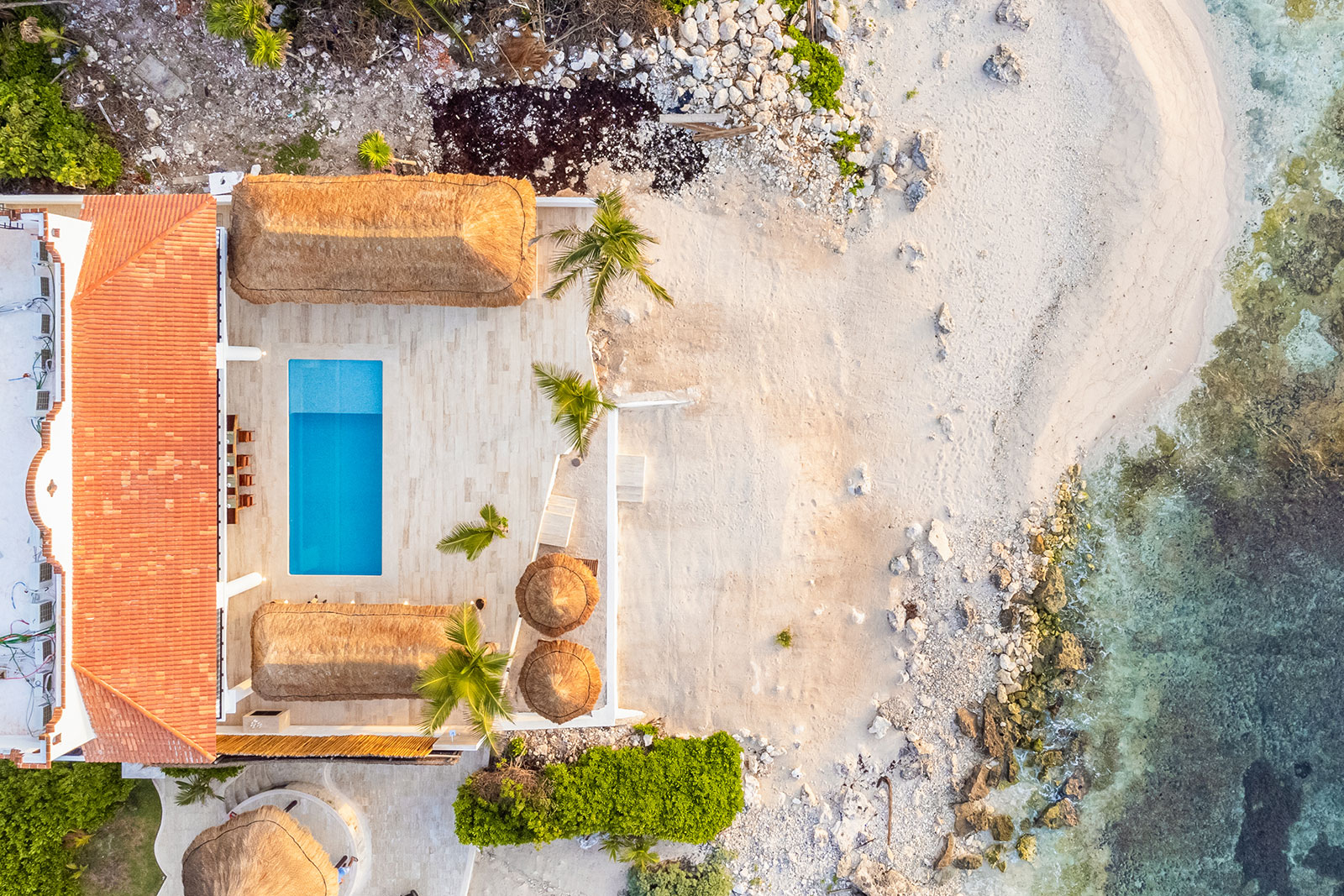 Bella Vita — interior and outdoor living spaces